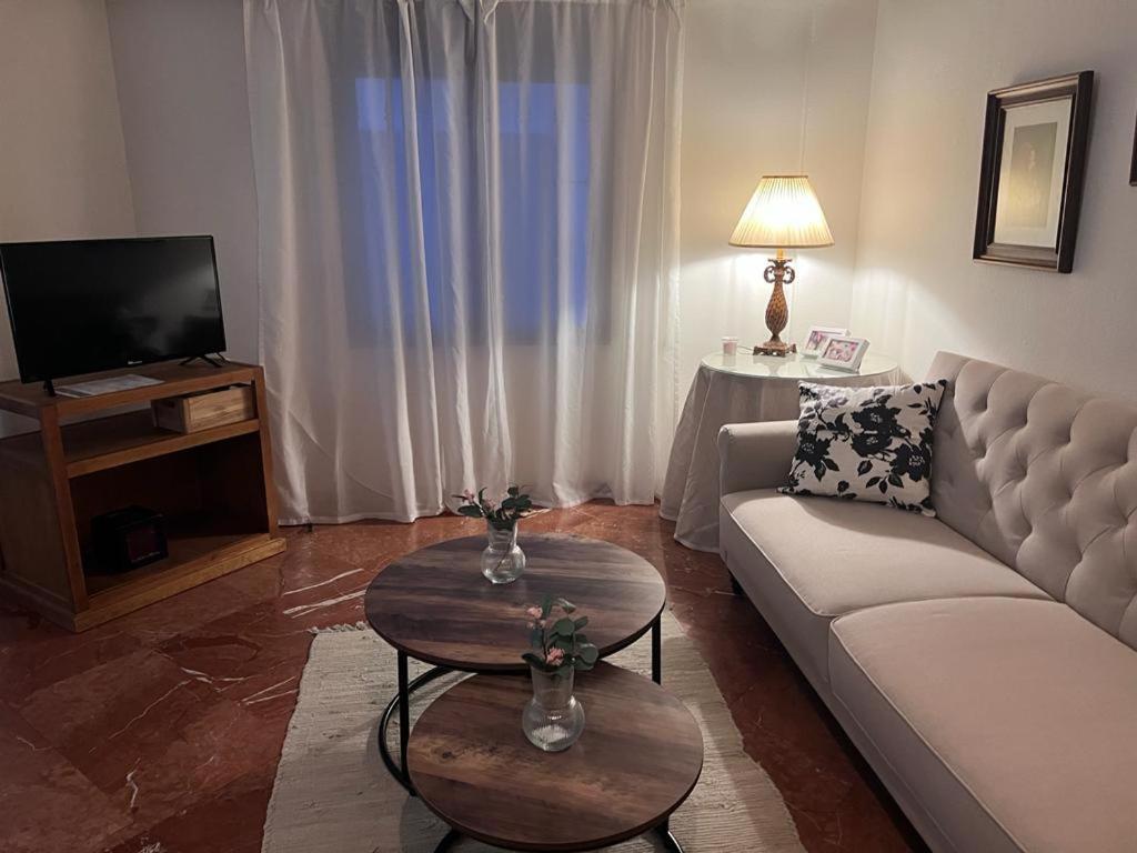 Apartamento Turistico R. Gonzalez Abreu Sevilha Exterior foto